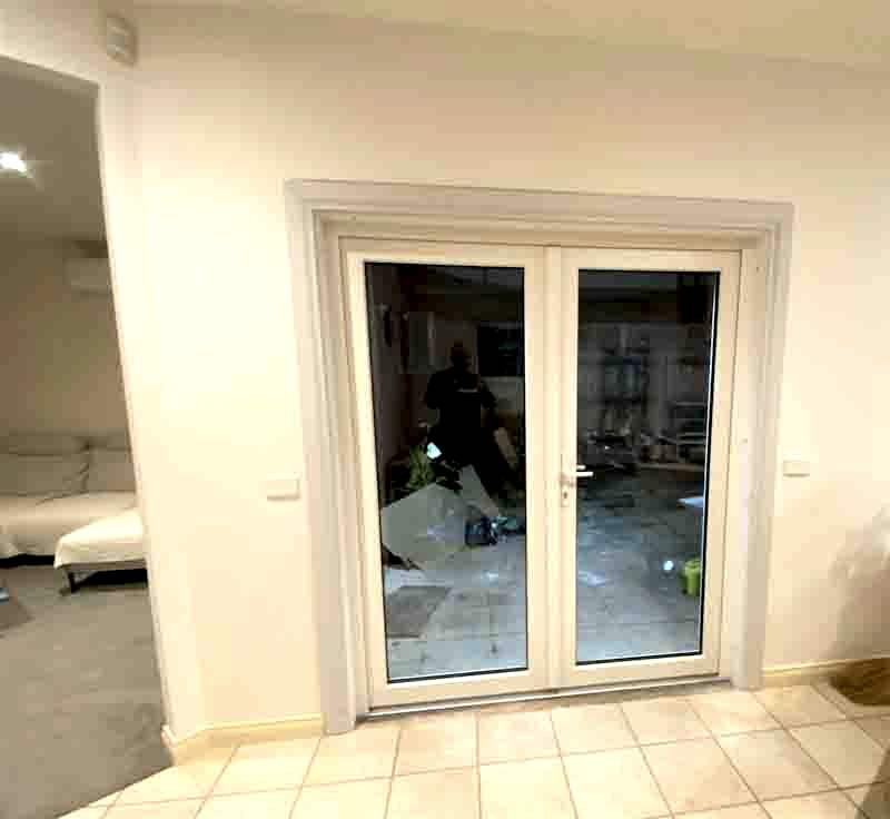 French Door#20034 Gary Murrumbeena_edited